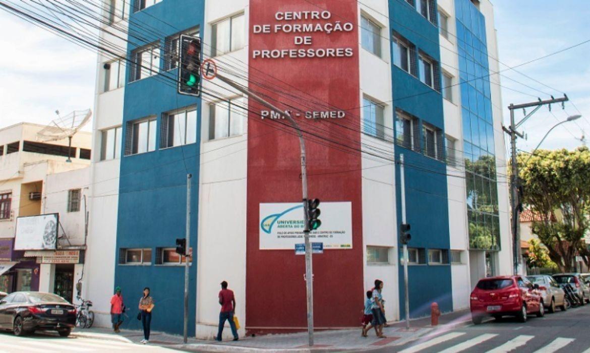 Polo UAB de Aracruz anuncia 20 vagas para curso técnico de Planejamento e Controle da Produção (EaD)