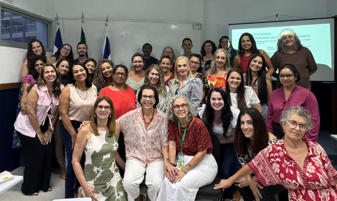 Formação do Programa Líder em Mim desenvolve competências socioemocionais em profissionais da educação