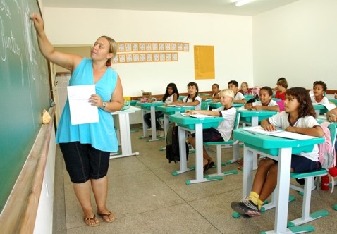 Cadastro Escolar 2013 para o 1° e 6° ano do Ensino Fundamental termina no dia 20 de novembro